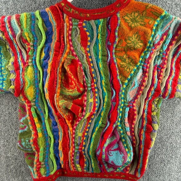 COOGI Australia Pure New Wool Sweater Colorful Red Crew Neck Pullover Medium - Picture 16 of 16